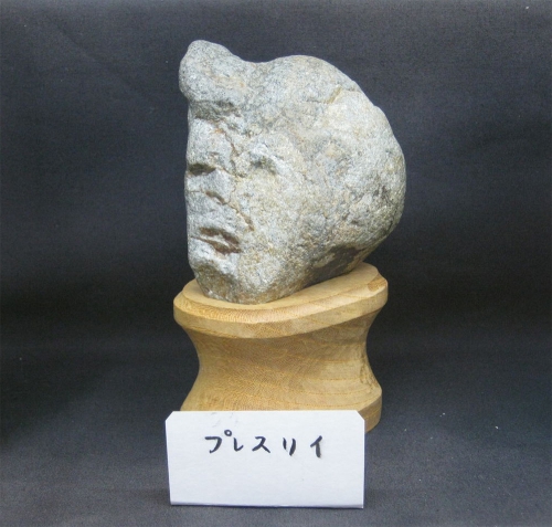 musee-japon-pierre-visage-03.jpg