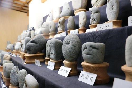 musee-japon-pierre-visage-05.jpg